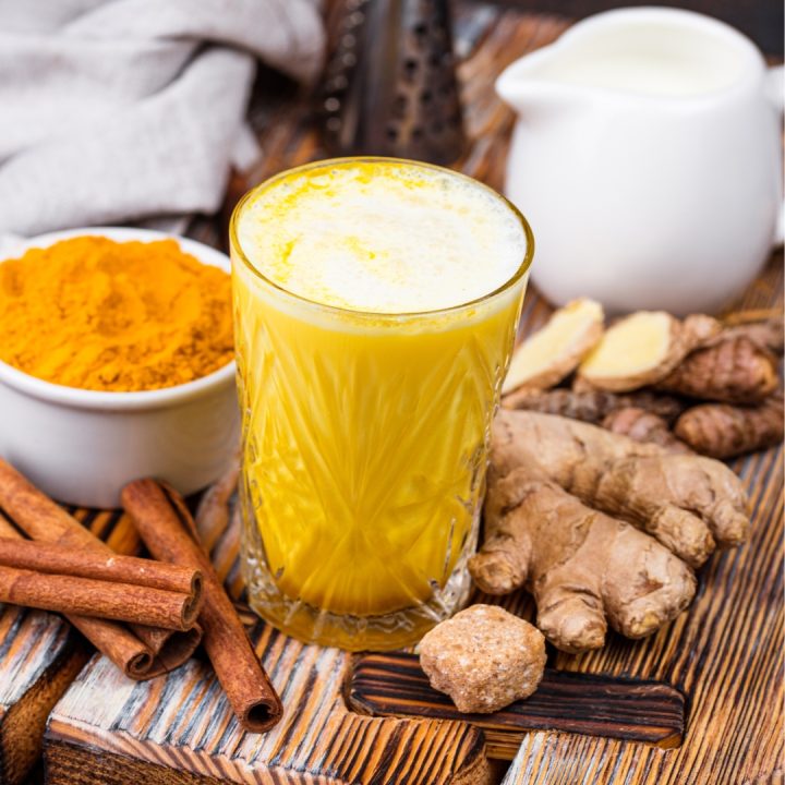 tropical turmeric smoothie